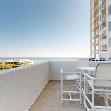 Beach Manor 0404